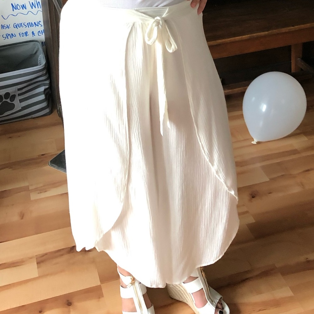 Wide Leg Tie Waist Crop Pant
